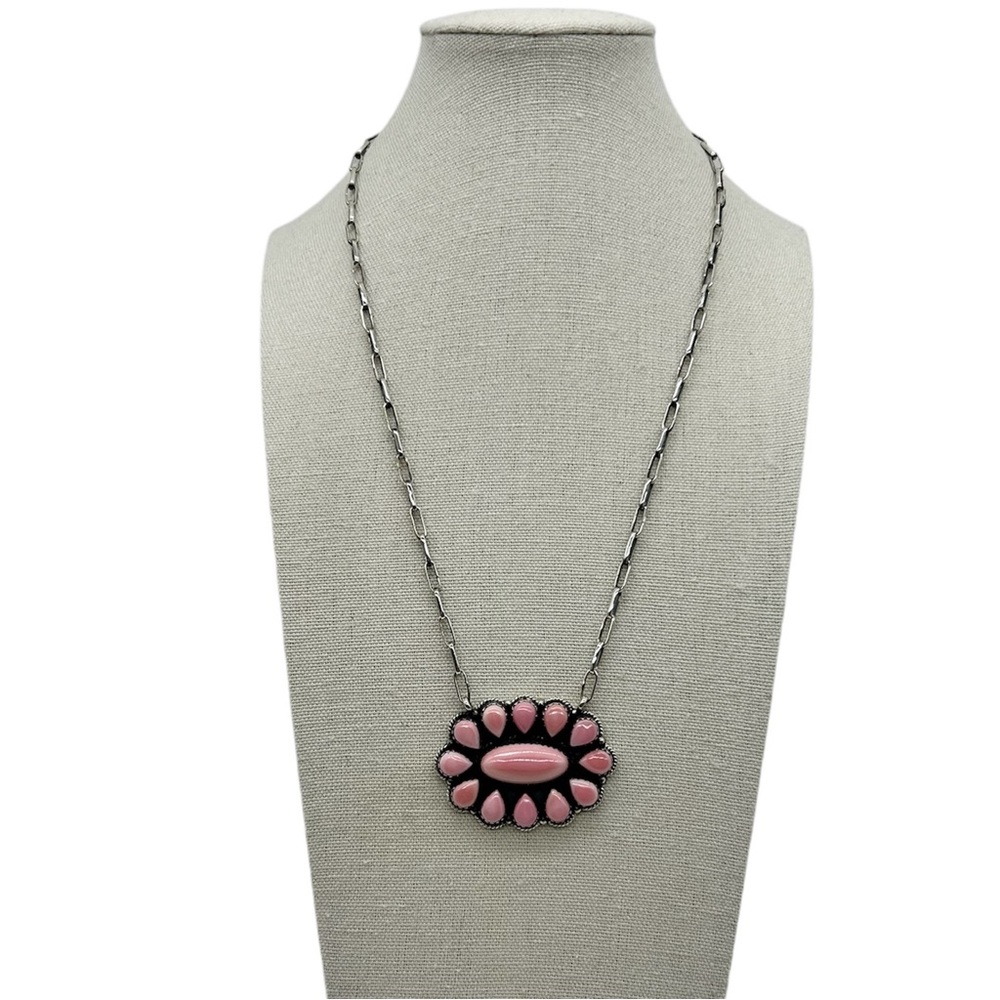925 Sterling Silver Natural Pink Conch Cluster Clip Necklace